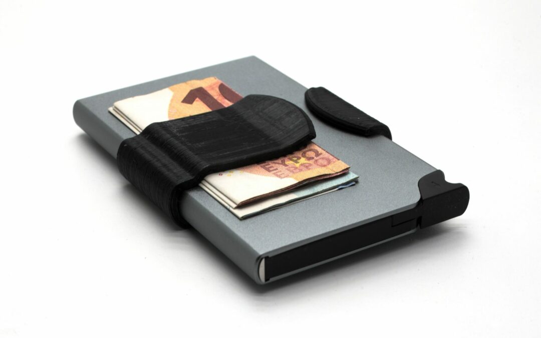 New thing: Card protector money clip